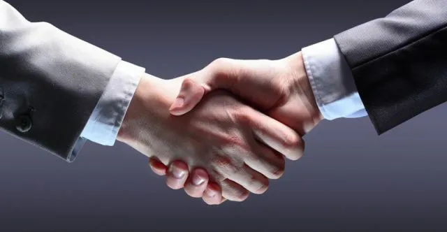 y nghia cua nhung cai bat tay 01